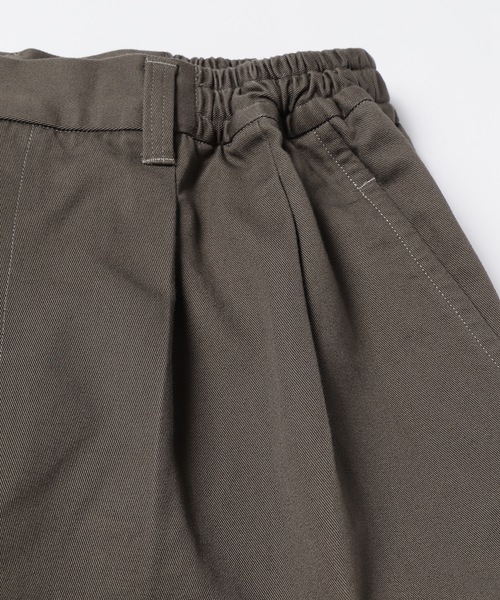 wonderland(ワンダーランド)の「Two tuck chino`s(チノパンツ・メンズ・アイボリー/ブラウン・M/L)」の15枚目の写真