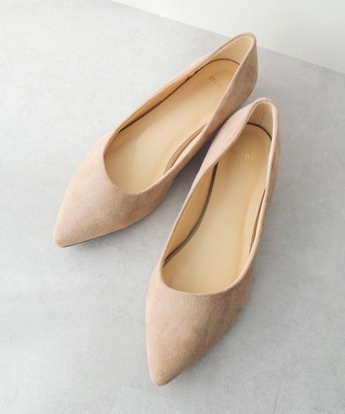 Green　Parks（グリーンパークス）の「・minia　ポインテットパンプス（パンプス・レディース・ブラック/グレイッシュベージュ/パイソン・S/M/L/LL）」の2枚目の写真