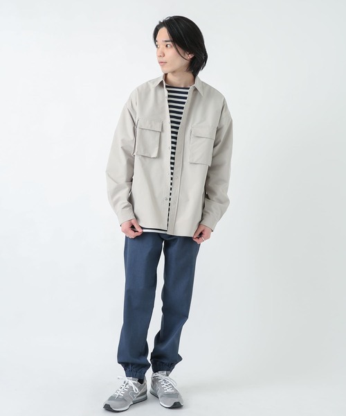 URBAN RESEARCH Sonny Label（アーバンリサーチサニーレーベル）の「『撥水』『セットアップ対応』3Dポケットシャツ（シャツ/ブラウス・メンズ・ブラック/ベージュ系その他/カーキ・MEDIUM/LARGE）」の11枚目の写真