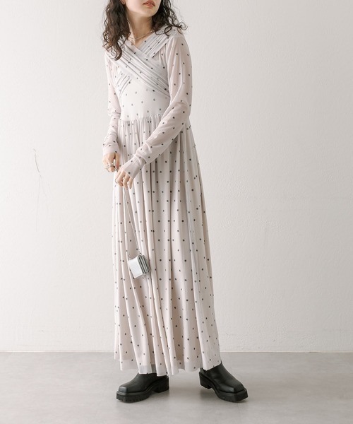 mystic(ミスティック)の「シャイニーウォレットミニBAG(ショルダーバッグ・レディース・シルバー/ゴールド・ONE SIZE)」の4枚目の写真