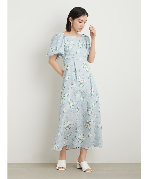 【美品】LILY BROWN ぼかしフラワーバックシャンワンピース S LILY BROWN（リリーブラウン）の「ぼかしフラワーバックシャン