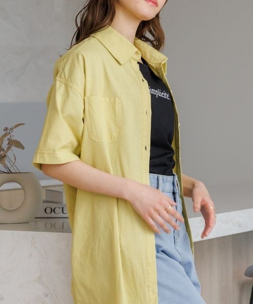 Eclat one(エクラワン)の「オーバーサイズ シャツワンピース(シャツワンピース・レディース・ベージュ/イエロー/ダークグレー・FREE)」の11枚目の写真