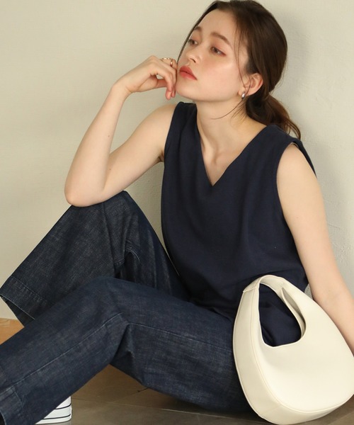 aity(アイティ)の「Vネックワッフルタンクトップ 夏服(タンクトップ・レディース・グレー/ブラック/ホワイト/ネイビー/パープル/オレンジ/カーキ・M)」の1枚目の写真