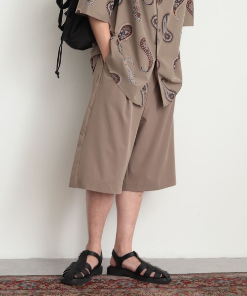 SENSE OF PLACE by URBAN RESEARCH（センスオブプレイスバイアーバンリサーチ）の「エクストラルーズショートパンツ（その他パンツ・メンズ・ブルー/チャコールグレー/ベージュ・MEDIUM/LARGE）」の7枚目の写真