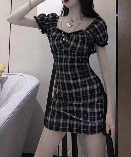 gossip！ロサンゼルス（ゴシップロサンゼルス）の「YUGA　パフスリーブ　チェック柄ワンピース（ワンピース・レディース・ブラック・M/L）」の9枚目の写真
