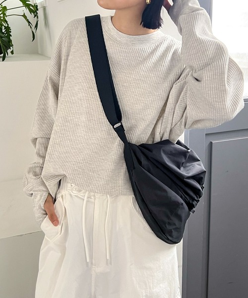 andme(アンドミー)の「ワッフル指穴長袖トップス(Tシャツ/カットソー・レディース・ライトブルー/ブラック/アイボリー/ブラウン/オートミール・M)」の20枚目の写真