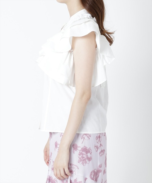 WILLSELECTION（ウィルセレクション）の「オープンショルダーフリルブラウス（シャツ/ブラウス・レディース・オフホワイト/ラベンダー/ブラック・MEDIUM）」の5枚目の写真