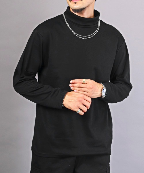 LUXSTYLE(ラグスタイル)の「ネックレス付きタートルネックロンT(Tシャツ/カットソー・メンズ・ブラック/ベージュ/ホワイト・L/M)」の3枚目の写真