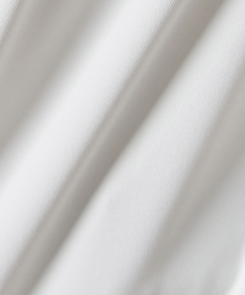 A/C DESIGN BY ALPHA CUBIC（エーシーデザインバイアルファキュービック）の「ロールネックブラウス（シャツ/ブラウス・レディース・オフホワイト/ブラック/ライトグレー・13号/9号/11号）」の22枚目の写真