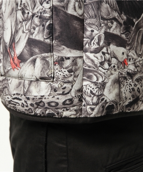 PUMA（プーマ）の「SWASH TECH TRACK JACKET（ジャージ・メンズ・ブラック/ホワイト・MEDIUM/X-SMALL/LARGE/SMALL/X-LARGE）」の9枚目の写真