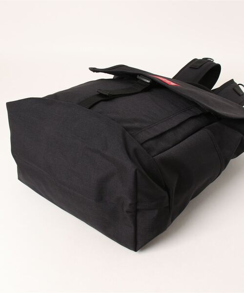 Manhattan Portage(マンハッタンポーテージ)の「Washington SQ Backpack 2 w/ BE@RBRICK 2023(バックパック/リュック・メンズ・ブラック・MEDIUM)」の19枚目の写真