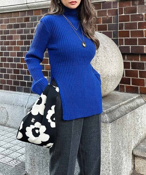 esutoreja(エストレジャ)の「ハイネックリブニット(ニット/セーター・レディース・ブルー/グレー/アイボリー/ブラック・FREE)」の2枚目の写真