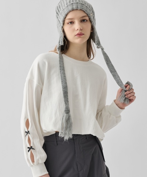 idem(イデム)の「ribbon slit balloon tops/リボン付バルーントップス(Tシャツ/カットソー・レディース・オフホワイト/チャコールグレー・FREE)」の4枚目の写真