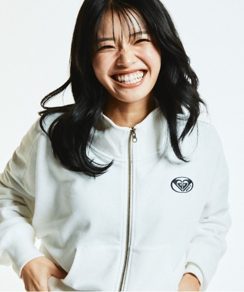 ROXY（ロキシー）の「PLANET RING ZIP/ロキシーショートレングスワンポイントブランドロゴスタンドブルゾン（スウェット・レディース・ホワイト/ブラック/グレー/ミント・SMALL/MEDIUM/LARGE）」の18枚目の写真