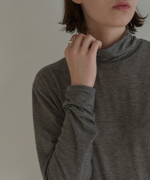 MANOF(マノフ)の「Ca/Si TURTLE CUT TOPS(Tシャツ/カットソー・レディース・ホワイト/ブラック/その他・S/M)」の3枚目の写真