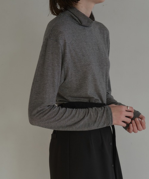 MANOF(マノフ)の「Ca/Si TURTLE CUT TOPS(Tシャツ/カットソー・レディース・ホワイト/ブラック/その他・S/M)」の5枚目の写真