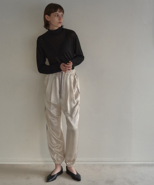 MANOF(マノフ)の「Ca/Si TURTLE CUT TOPS(Tシャツ/カットソー・レディース・ホワイト/ブラック/その他・S/M)」の15枚目の写真