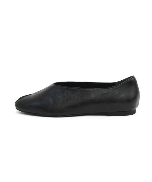 RiiiKa(リーカ)の「【RiiiKa/リーカ】Vカットオープントゥパンプス(パンプス・レディース・アイボリー/ブラック/ゴールド・M/LL/S/L)」の5枚目の写真