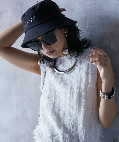 GEVS.（ジェイヴィス）の「＜大きいサイズ＞ 綿100％カットジャガードニットタンクトップ GEVS.（ニット/セーター・レディース・ブラック/オフホワイト・L/LL/3L/4L/5L）」の7枚目の写真