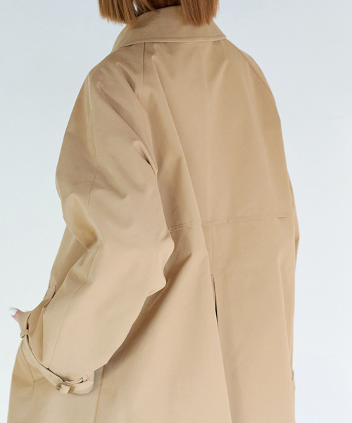 JOURNAL STANDARD（ジャーナルスタンダード）の「ミドル丈ステンカラー