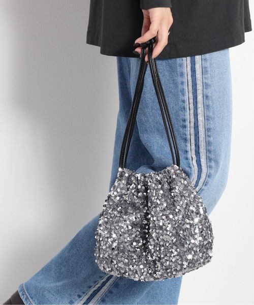 cepo（セポ）の「スパンコールキンチャクバッグ（ハンドバッグ・レディース・シルバー/ブラック・FREE）」の5枚目の写真