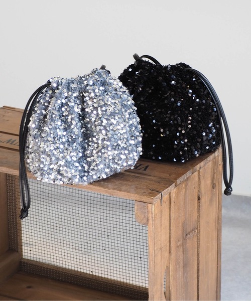 cepo（セポ）の「スパンコールキンチャクバッグ（ハンドバッグ・レディース・シルバー/ブラック・FREE）」の16枚目の写真