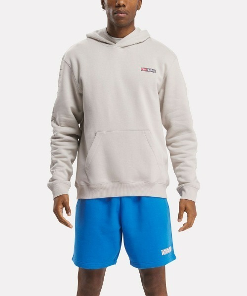 Reebok(リーボック)の「ロゴ マッシュアップ フーディー / RI LOGO MASH UP HOODIE(パーカー・メンズ・ブラック/ストーン・LARGE/MEDIUM/SMALL/XX-LARGE/X-LARGE)」の1枚目の写真