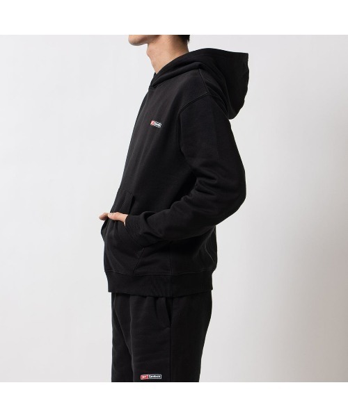 Reebok(リーボック)の「ロゴ マッシュアップ フーディー / RI LOGO MASH UP HOODIE(パーカー・メンズ・ブラック/ストーン・LARGE/MEDIUM/SMALL/XX-LARGE/X-LARGE)」の9枚目の写真