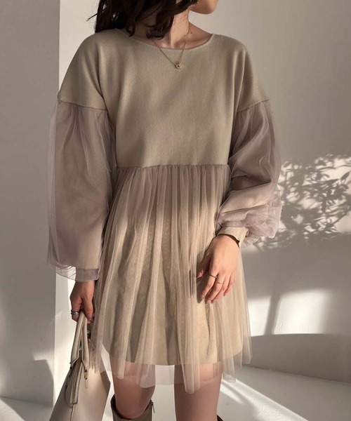 one after another NICE CLAUP(ワンアフターアナザーナイスクラップ)の「チュール重ねチュニック(チュニック・レディース・ベージュ/グレー/アイボリー・FREE)」の5枚目の写真