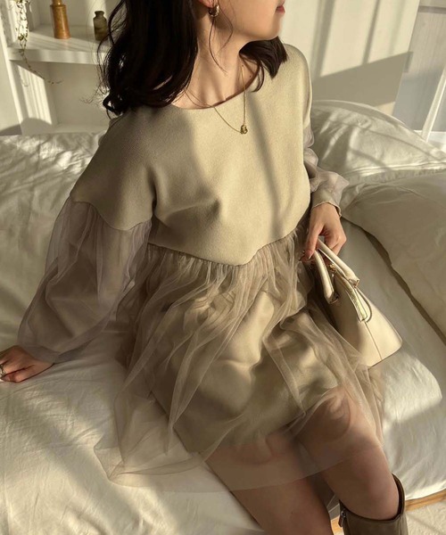 one after another NICE CLAUP(ワンアフターアナザーナイスクラップ)の「チュール重ねチュニック(チュニック・レディース・ベージュ/グレー/アイボリー・FREE)」の7枚目の写真