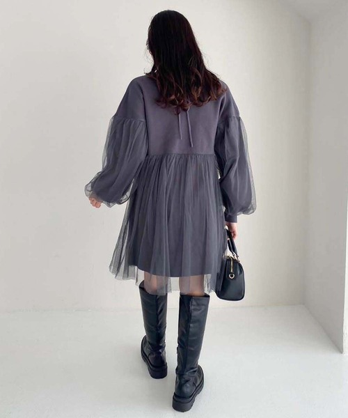 one after another NICE CLAUP(ワンアフターアナザーナイスクラップ)の「チュール重ねチュニック(チュニック・レディース・ベージュ/グレー/アイボリー・FREE)」の17枚目の写真