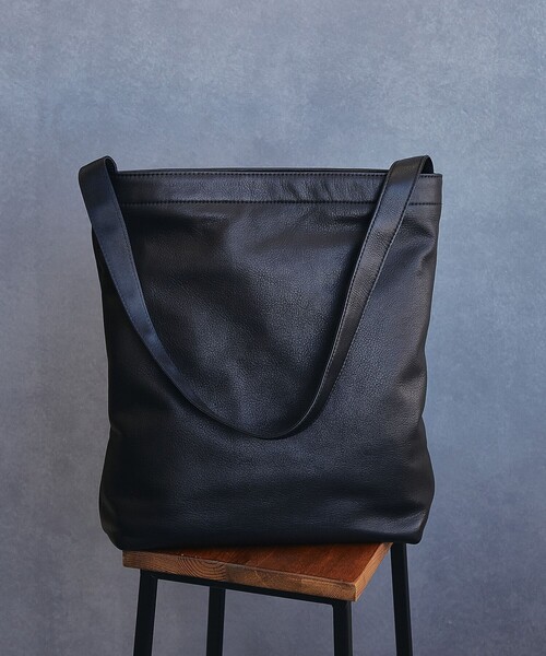 UNITED ARROWS 黒 レザー ショルダーバッグ UNITED ARROWS ショルダーバッグ UNFINISHED LEATHER/巾着バッグ