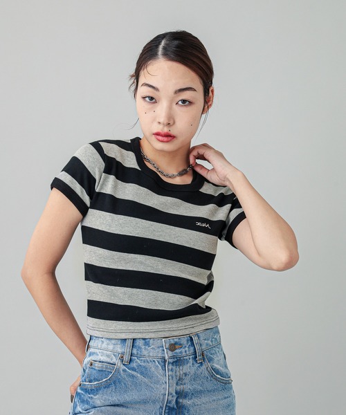 X-girl（エックスガール）の「STRIPED S/S TEE（Tシャツ/カットソー・レディース・ライトブルー/ブラック/イエロー・M/S）」の11枚目の写真
