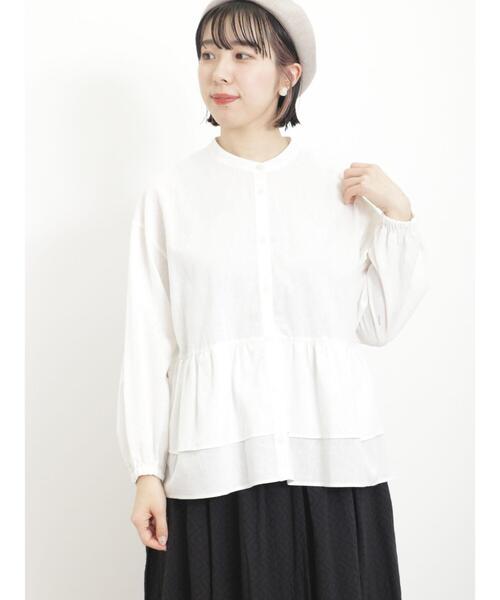 Samansa Mos2（サマンサ モスモス）の「柄アソートバンドカラーフリルブラウス（シャツ/ブラウス・レディース・ブルー/オフホワイト/ネイビー/キナリ・F）」の2枚目の写真