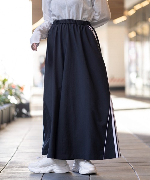 LEPSIM（レプシィム）の「トラックスカーチョ　992015（その他パンツ・レディース・ブラック/グレー/ネイビー・FREE）」の2枚目の写真