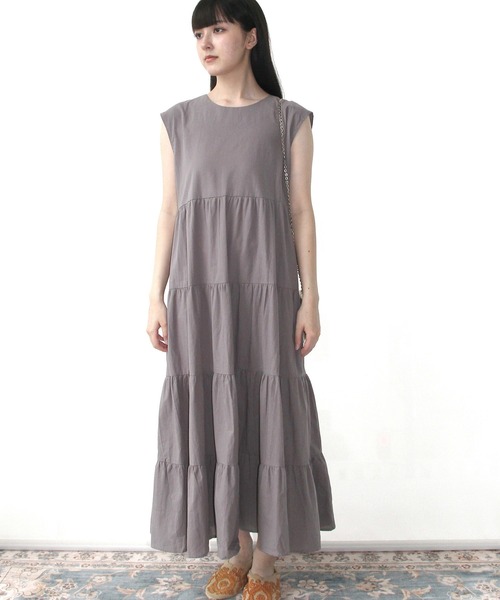 H.TOKYO(エイチトウキョウ)の「マキシ丈 フレンチスリーブ ティアードワンピース(ワンピース・レディース・グレー/ベージュ/ブルー・FREE)」の22枚目の写真