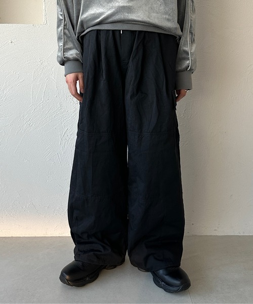 kutir(クティール)の「【M,L2サイズ展開】ワイドカーゴパンツ(カーゴパンツ・レディース・ブラック/グレイッシュベージュ/チャコールグレー・MEDIUM/LARGE)」の20枚目の写真