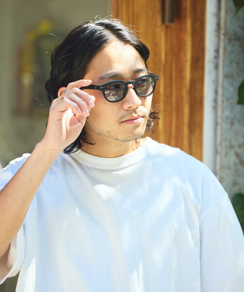 IZIPIZI（イジピジ）の「IZIPIZI/イジピジ #C LIGHT SUN / UVカット ファッション用グラス（サングラス・レディース・ベージュ/ブラウン/ブラック・ONE SIZE）」の2枚目の写真