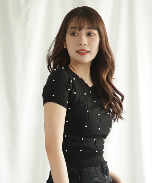 Jasmine Grandiflorum(ジャスミングランディフローラム)の「【Jasmine】パワショルパールニット半袖トップス (SS)(Tシャツ/カットソー・レディース・ブルー/ブラック/イエロー/ホワイト/ピンク・FREE)」の3枚目の写真