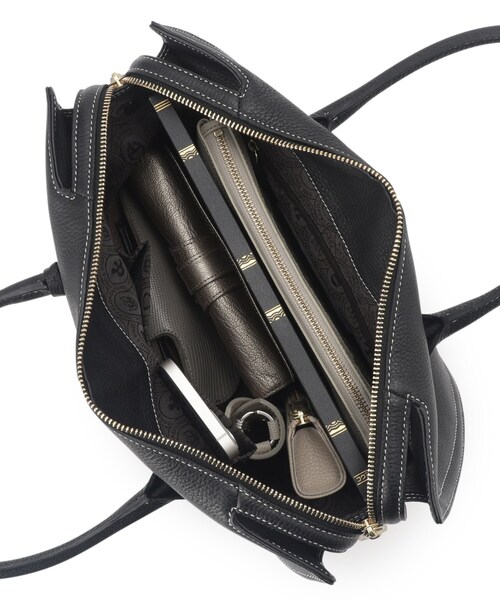 TOFF&LOADSTONE(トフアンドロードストーン)の「ビアン ソフト ボストン(ボストンバッグ・レディース・ホワイト系/ブラック/ブラウン系その他2・00)」の16枚目の写真