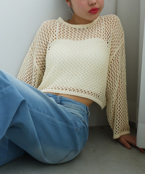 LAFFMO（ラフモ）の「ゆるメッシュ透かし編みプルオーバー（ニット/セーター・レディース・アイボリー/ブラック/ピンク/レインボー・F）」の10枚目の写真