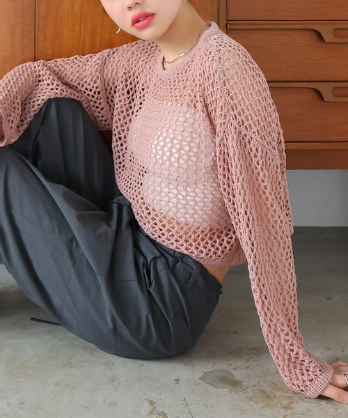 LAFFMO（ラフモ）の「ゆるメッシュ透かし編みプルオーバー（ニット/セーター・レディース・アイボリー/ブラック/ピンク/レインボー・F）」の22枚目の写真