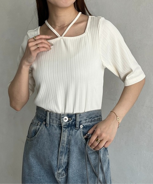 Thevon(ゼボン)の「ランダムリブホルターネック5分袖プルオーバー(Tシャツ/カットソー・レディース・アイボリー/ブラック/グリーン・FREE)」の9枚目の写真