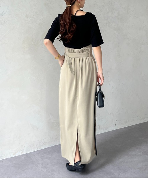 Thevon(ゼボン)の「ランダムリブホルターネック5分袖プルオーバー(Tシャツ/カットソー・レディース・アイボリー/ブラック/グリーン・FREE)」の20枚目の写真