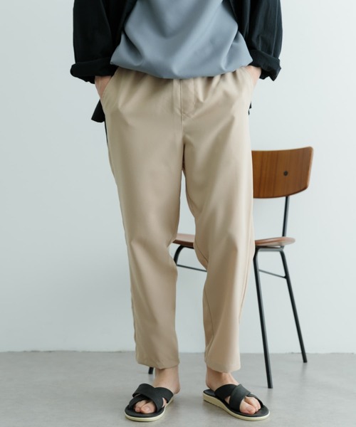 ITEMS URBANRESEARCH（アイテムズ アーバンリサーチ）の「『セットアップ対応』吸水速乾ストレッチトロ イージーパンツ（その他パンツ・メンズ・ライトグレー/ライトベージュ/ブラック/ブルー・MEDIUM/LARGE）」の17枚目の写真