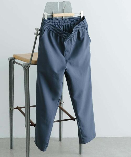 ITEMS URBANRESEARCH(アイテムズ アーバンリサーチ)の「『セットアップ対応』吸水速乾ストレッチトロ イージーパンツ(その他パンツ・メンズ・ライトグレー/ライトベージュ/ブラック/ブルー・MEDIUM/LARGE)」の17枚目の写真