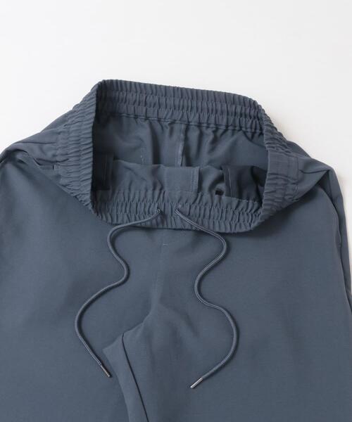 ITEMS URBANRESEARCH(アイテムズ アーバンリサーチ)の「『セットアップ対応』吸水速乾ストレッチトロ イージーパンツ(その他パンツ・メンズ・ライトグレー/ライトベージュ/ブラック/ブルー・MEDIUM/LARGE)」の14枚目の写真
