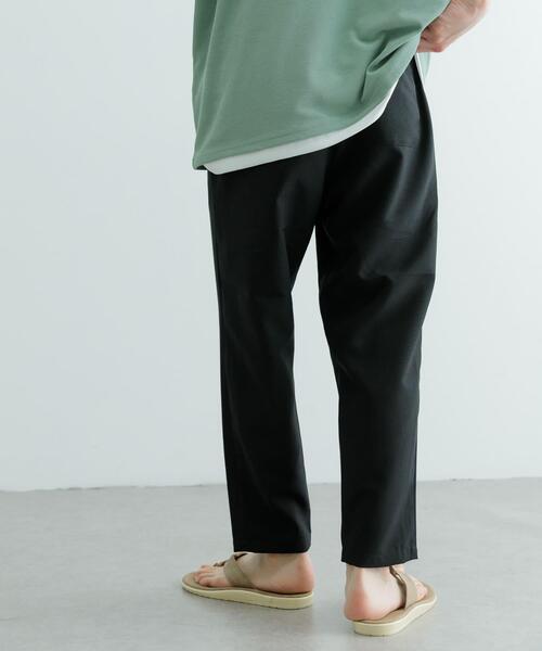 ITEMS URBANRESEARCH(アイテムズ アーバンリサーチ)の「『セットアップ対応』吸水速乾ストレッチトロ イージーパンツ(その他パンツ・メンズ・ライトグレー/ライトベージュ/ブラック/ブルー・MEDIUM/LARGE)」の7枚目の写真