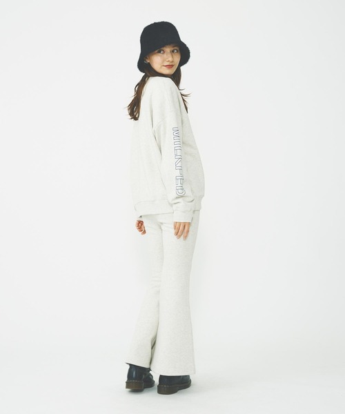 MILKFED.（ミルクフェド）の「FLARE SWEATPANTS（スウェットパンツ・レディース・ブラック/ブラウン/オートミール・S/M）」の17枚目の写真