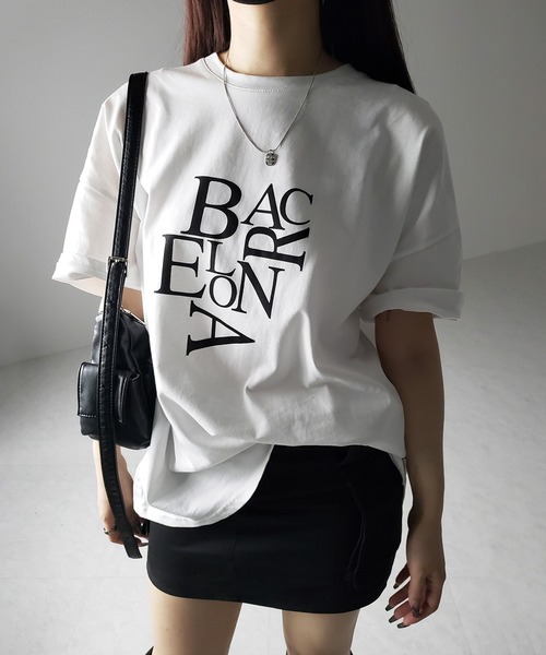 me+em select（ミームセレクト）の「【 ４color 】BACロゴレタリングビッグＴシャツ ／ BAG logo lettering big Tee（Tシャツ/カットソー・レディース・グレー/ホワイト/ブラック/ダークグレー・FREE）」の2枚目の写真